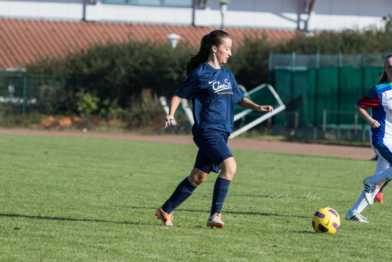 Bild 316 - B-Juniorinnen Krummesser SV - SV Henstedt Ulzburg : Ergebnis: 0:3